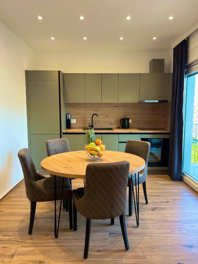 Vila Zrina - Apartmani Traù Esterno foto