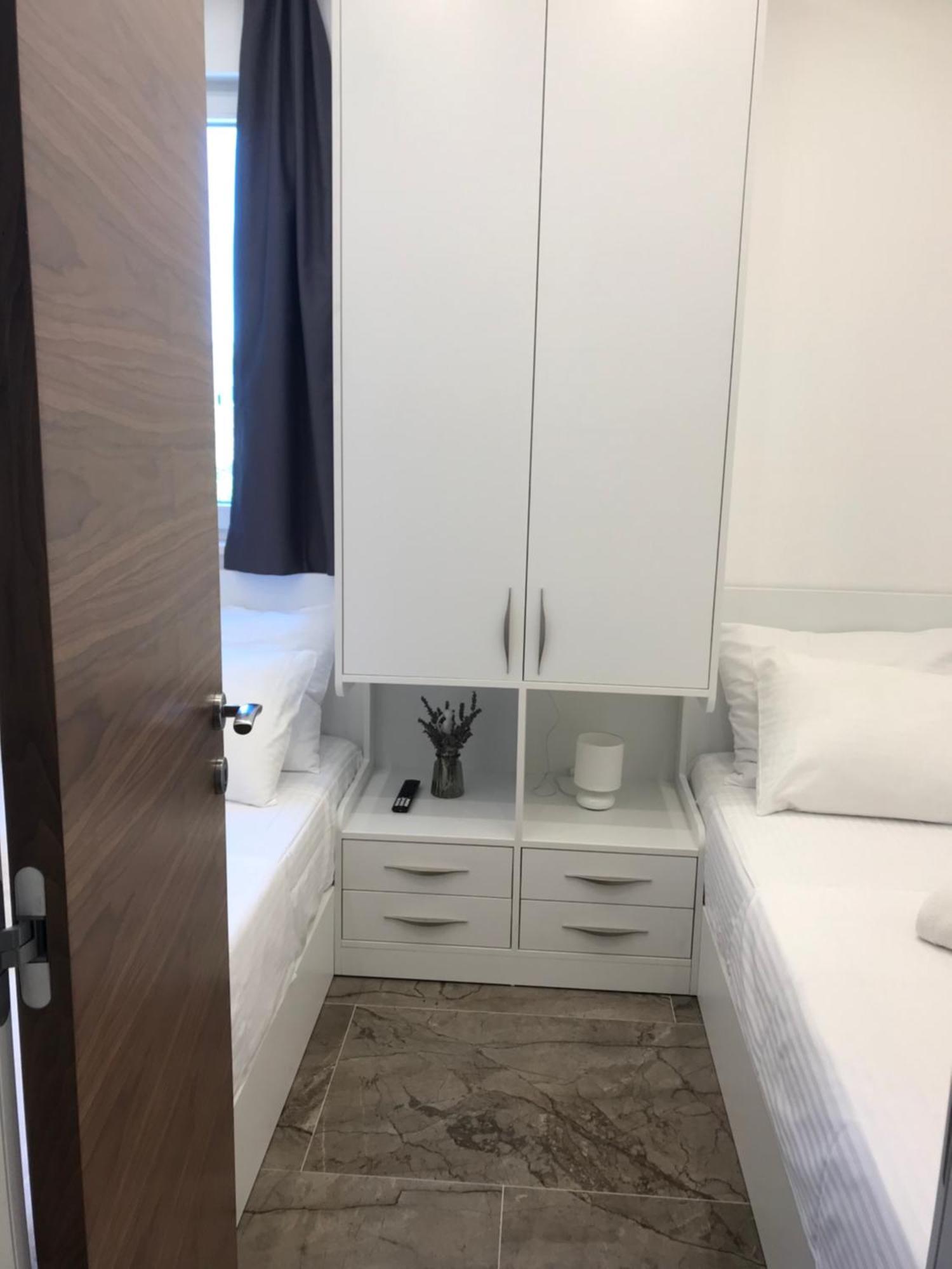 Vila Zrina - Apartmani Traù Esterno foto